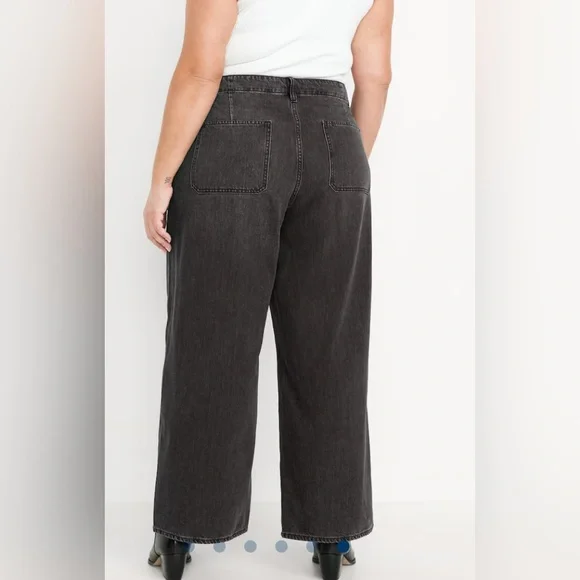 Old Navy High Waisted Baggy Wide Leg Jeans, Size 8P - Picture 3 of 7